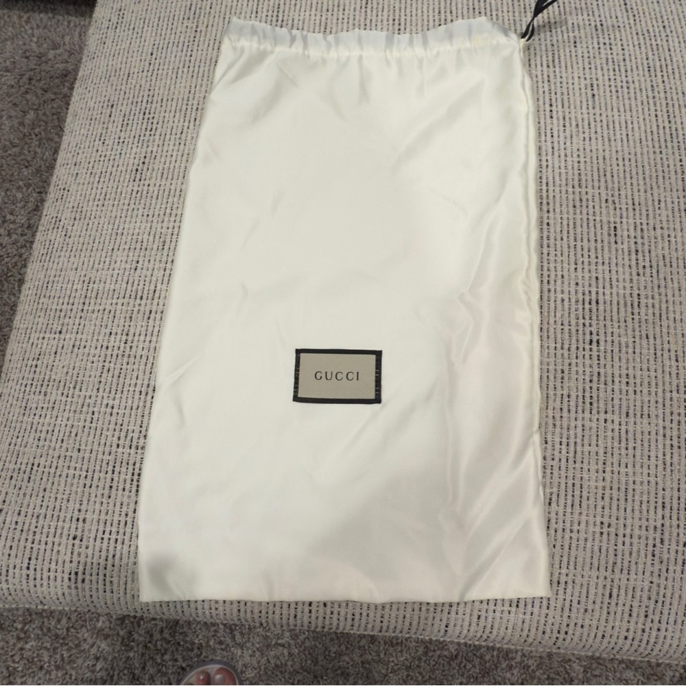 New Gucci Satin Dust Shoes Bag - Picture 3 of 6